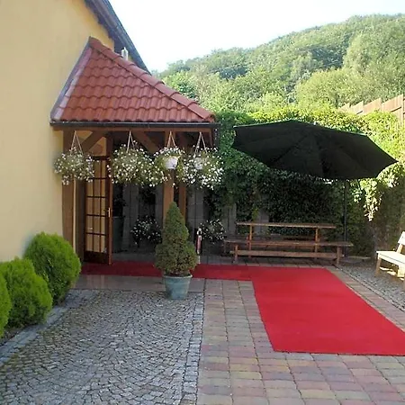 Zielone Wzgorze ヴァウブジフ